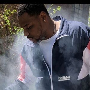 Meet your Posher, Dyjon